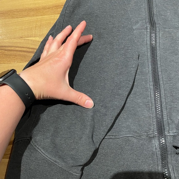 Lululemon Ready to Roll Hoodie Heathered Black Size 8 - Picture 8 of 14